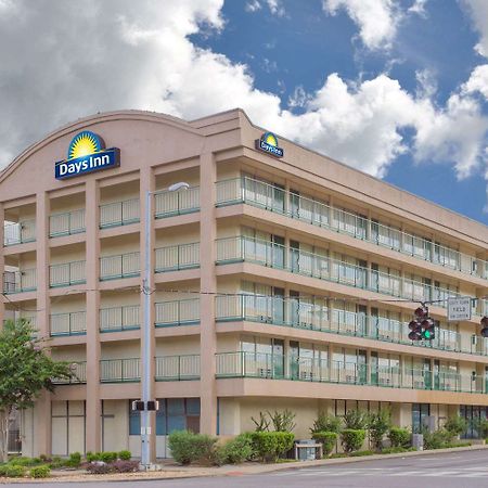 Days Inn By Wyndham Florence Downtown Dış mekan fotoğraf