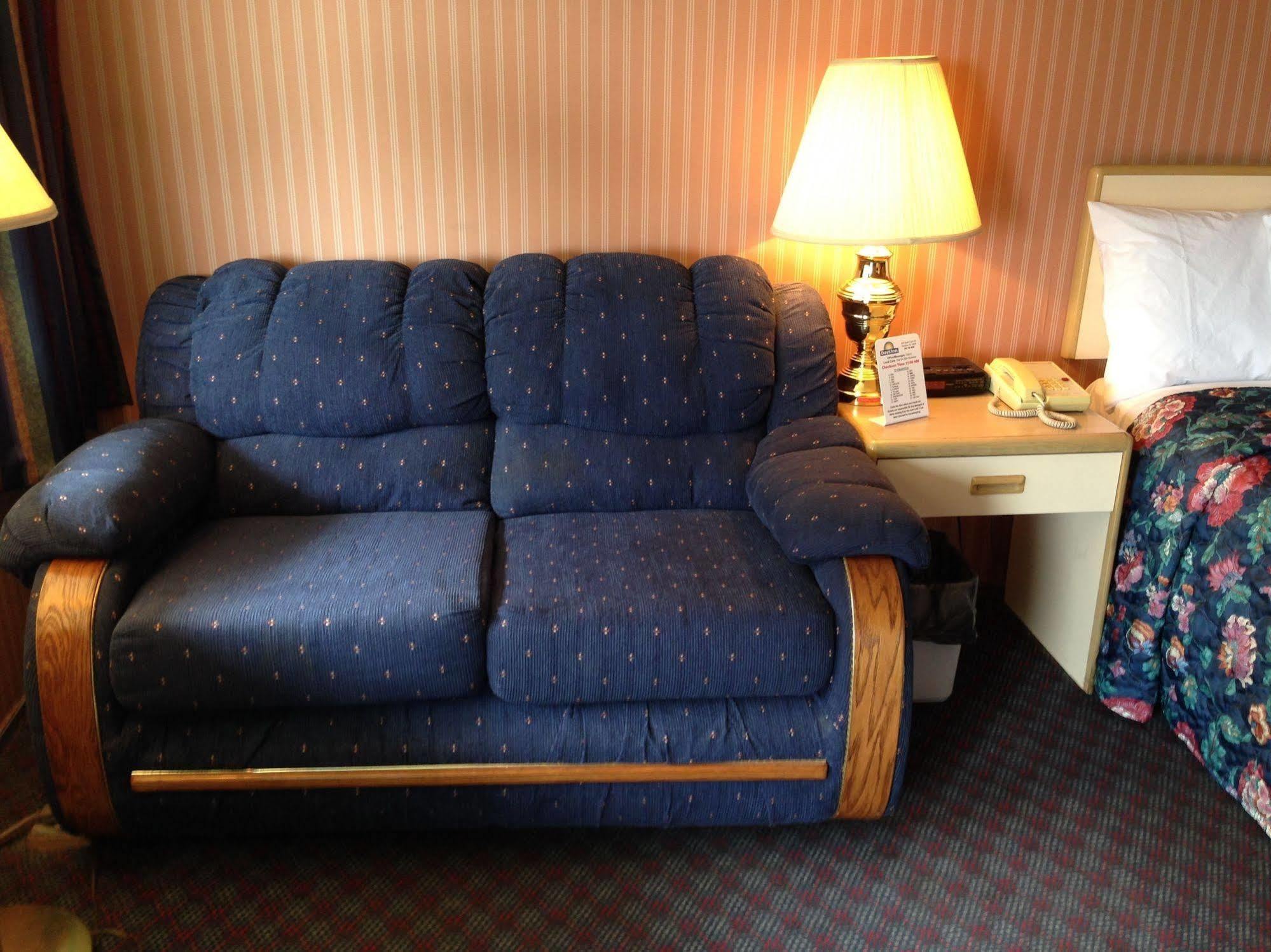 Days Inn By Wyndham Florence Downtown Dış mekan fotoğraf
